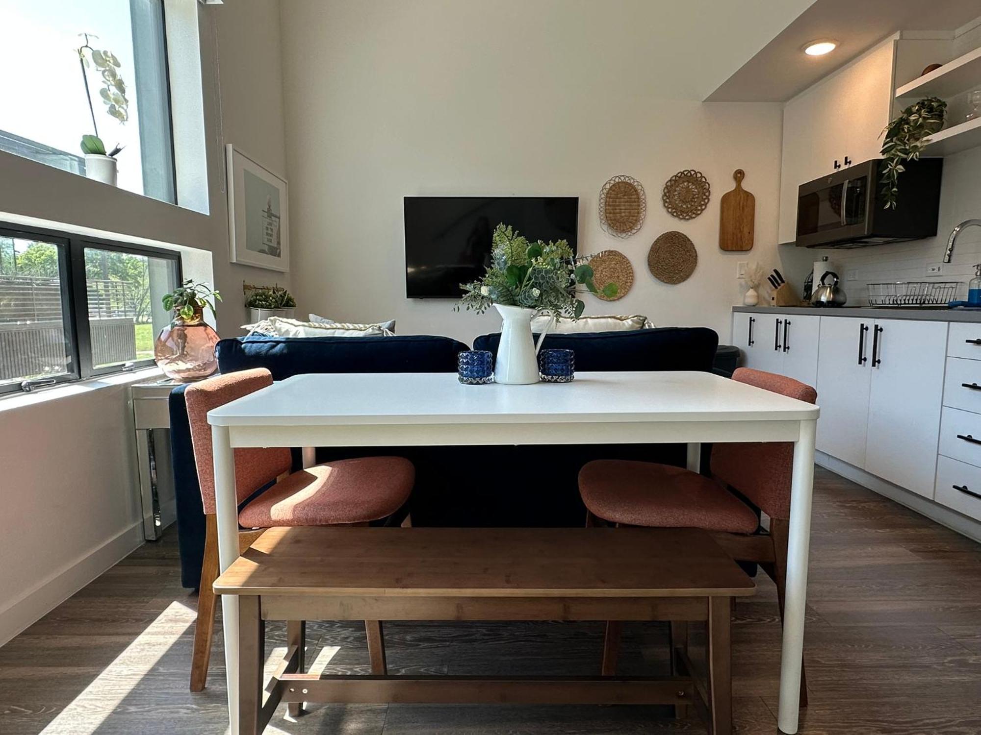 Stylish W Loft Bedroom Apartment *